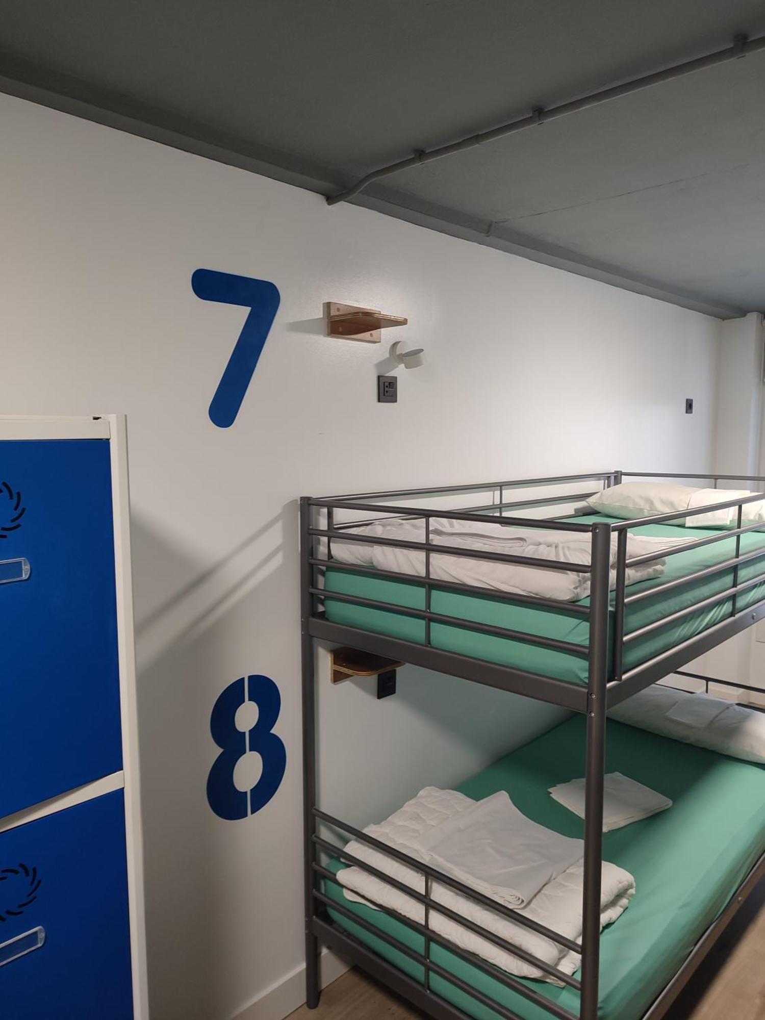 Bilbao Metropolitan Hostel By Bossh Hotels Εξωτερικό φωτογραφία