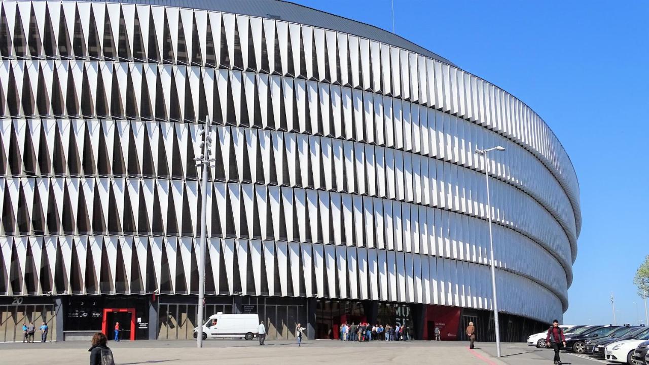 Bilbao Metropolitan Hostel By Bossh Hotels Εξωτερικό φωτογραφία